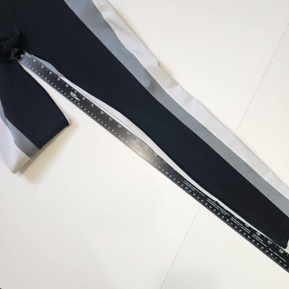 Athleta‎ Crest Colorblock Leggings S Black Gray White High Waist 487742 - Picture 6 of 10